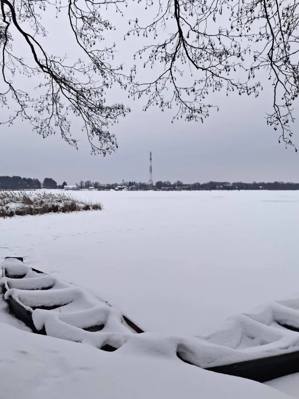 Яким стало популярне серед відпочивальників озеро біля Шацька (фото)