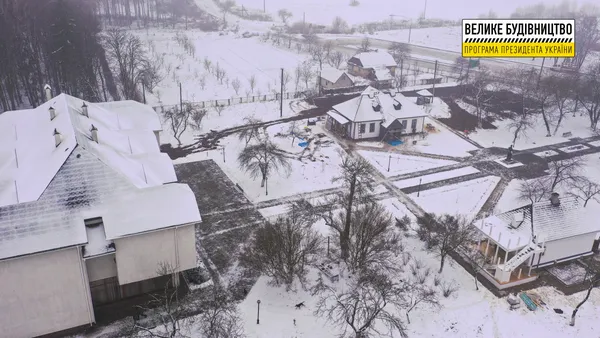 У Колодяжному відреставрували «Лесині» будинки (фото, відео)