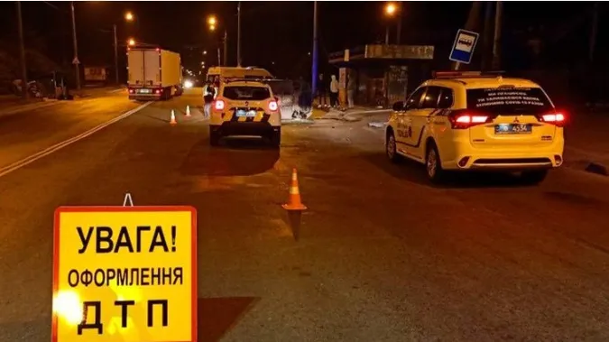 У Луцьку – ДТП: авто збило літню жінку, її госпіталізували