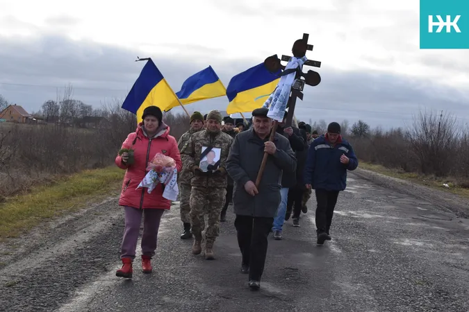 На Волині попрощалися із старшим лейтенантом Миколою Цапуком (фото)