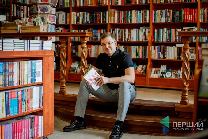 «Книги, як політики: обкладинка може бути гарна, а насправді порожняк», – Тарас Шкітер