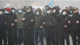 У Казахстані протестувальники захопили резиденцію президента (відео)