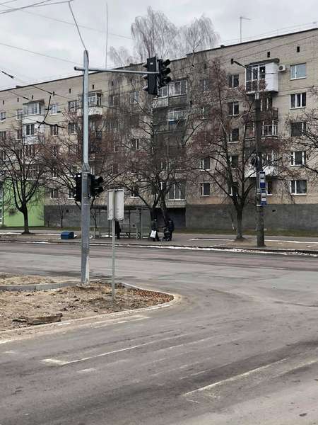 На проблемному перехресті в Луцьку встановили світлофор (фото)