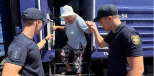 На Волинь з Донеччини евакуювали 69 дорослих і дітей (фото)