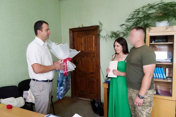 З фронту – під вінець: волинський військовий приїхав у відпустку, щоб побратися з коханою
