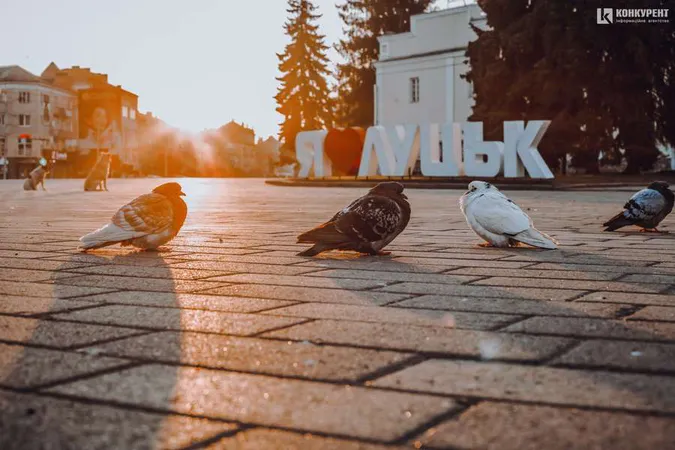 Ранок карантинного 1 квітня у Луцьку (фото)