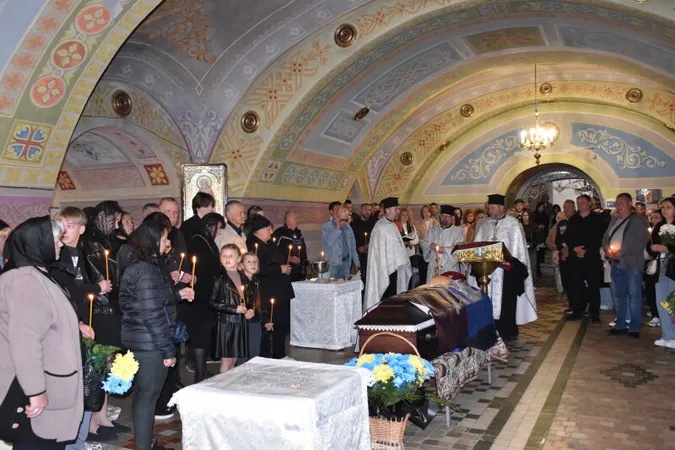 У Луцьку попрощались із ​​​​​​​Героєм Олександром Вибачем (фото)