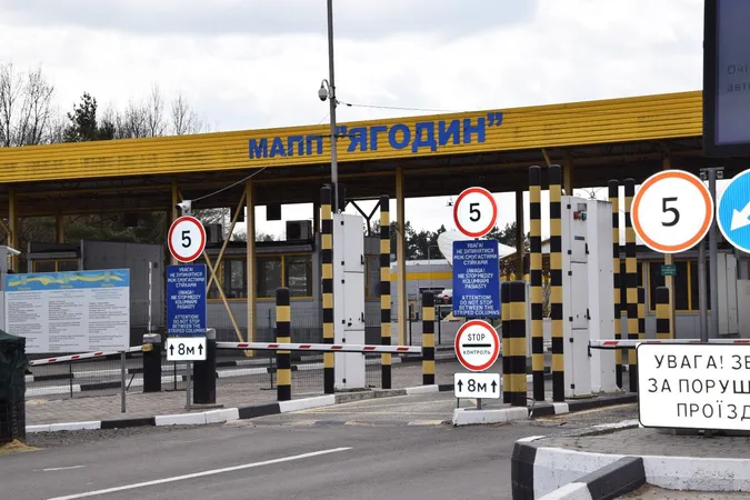 ПП «Ягодин – Дорогуськ» хочуть відкрити для пасажирського транспорту