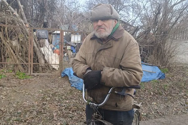 Мікрорайон обстрілюють не вперше: лучани розповіли про наслідки ранкової атаки РФ