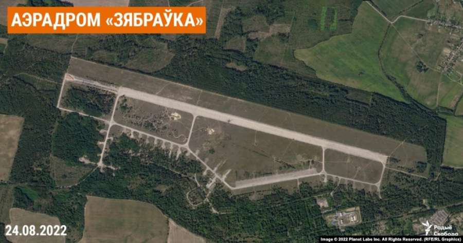 На військовому аеродромі «Зябрівка» в Білорусі побільшало російської техніки (фото, відео)
