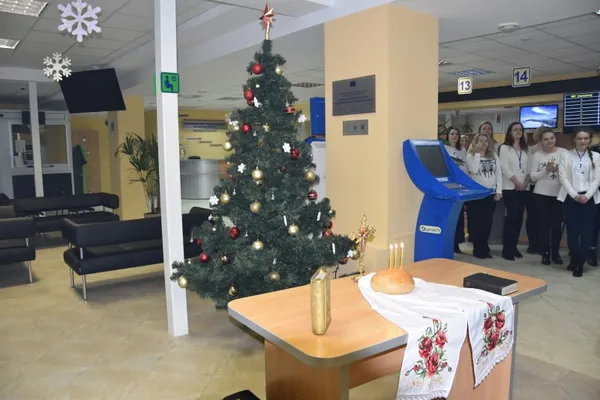 У ЦНАПі Луцька відкрили ще одну залу очікування (фото) 