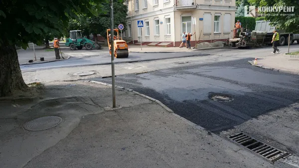 Нове асфальтне покриття на перехресті вулиць Коперника та Шопена