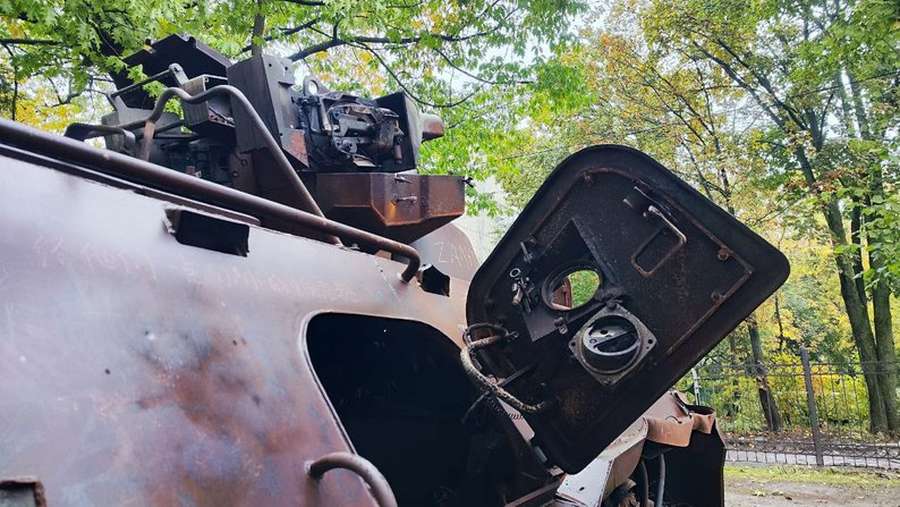 Перший на Волині: у Луцьку з'явився знищений російський БТР-82 (локація + фото)