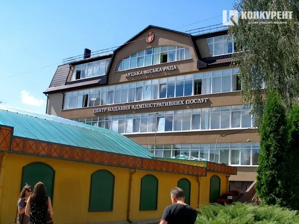 За чим у 2015 році зверталися лучани у ЦНАП (інфографіка)