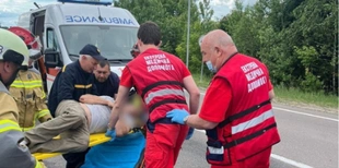 На Волині – серйозна ДТП: водія затиснуло в понівеченому авто