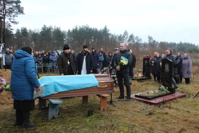 На Волині попрощалися із Героєм Юрієм Панічиком (фото)