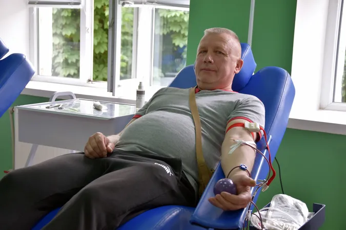 У Луцьку прикордонники долучилися до акції «Кров для ЗСУ» (фото)
