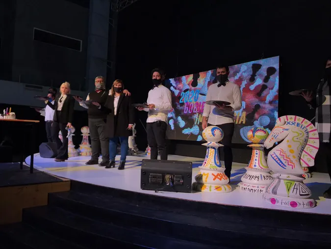 Біблія замість алкогольних напоїв: в Аргентині відкрили церкву під виглядом бару