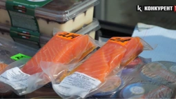 Які ціни на ікру, лосося та креветки на луцькому ринку (відео)