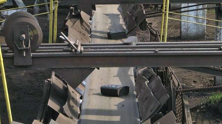 До 200 тонн торфобрикету на добу: як працює «Волиньторф» в період великої війни (фото, відео)