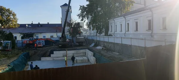 У Луцьку знищують 400-річні підземелля у Старому місті, а мер мовчить (відео)
