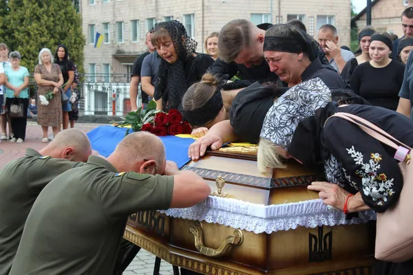 Був вогнеборцем-добровольцем: на Волині попрощались із Олександром Камінським