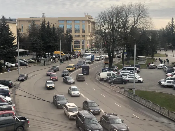 У Луцьку перекрили вулицю Богдана Хмельницького (фото)