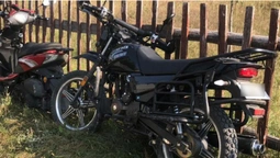 У волинському селі зіткнулися мотоцикл і скутер, керманичі – у лікарні (фото)