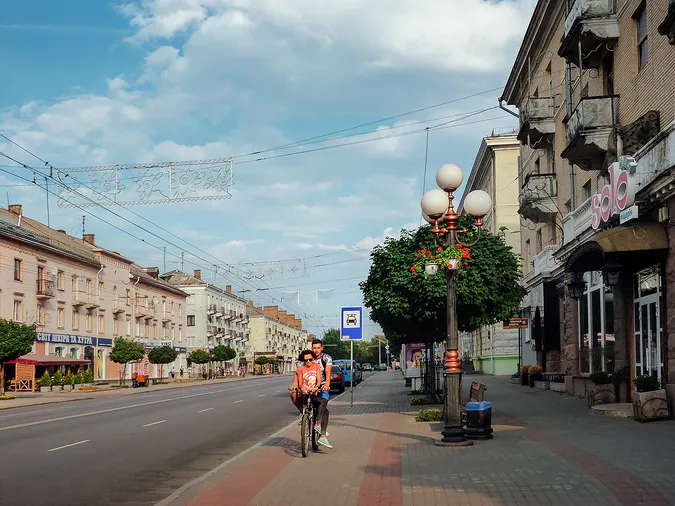 Луцькрада хоче продати приміщення у центрі міста (документ)