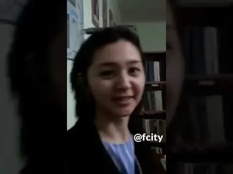 У Казахстані в будівлю коледжу через вікно проліз лось (відео)