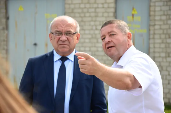 На роботі з губернатором Волині, або Один день з Володимиром Гунчиком (фото)