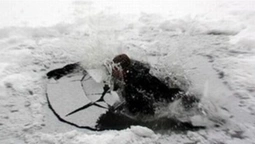 У Ковелі під лід провалилися двоє дітей (відео)