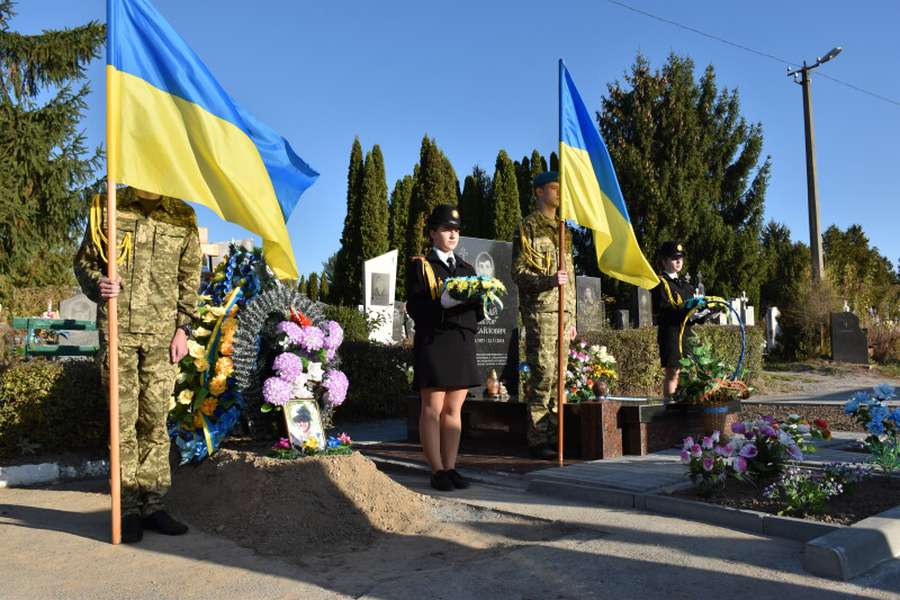 У Луцьку вшанували загиблих захисників (ФОТО)