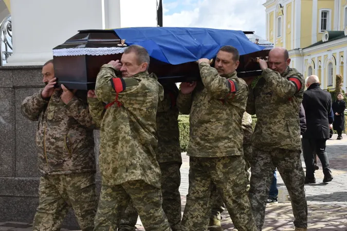 У Луцьку попрощалися з Героєм Андрієм Головченком
