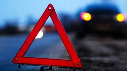 Аварія у Луцьку: авто на "бляхах" збило жінку (фото)