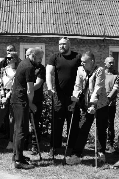 У Луцькій громаді провели в останню путь воїна Володимира Бессонова (фото)