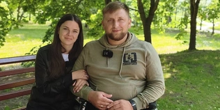 Кохання, загартоване війною: історія незламного бійця з Волині та його дружини (фото, відео)
