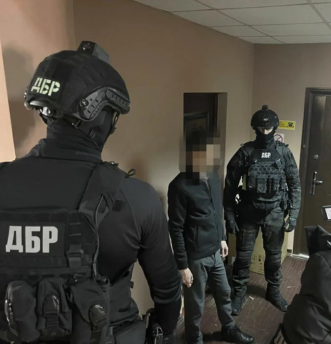 На Волині кіберполіцейський погорів на хабарі (фото)