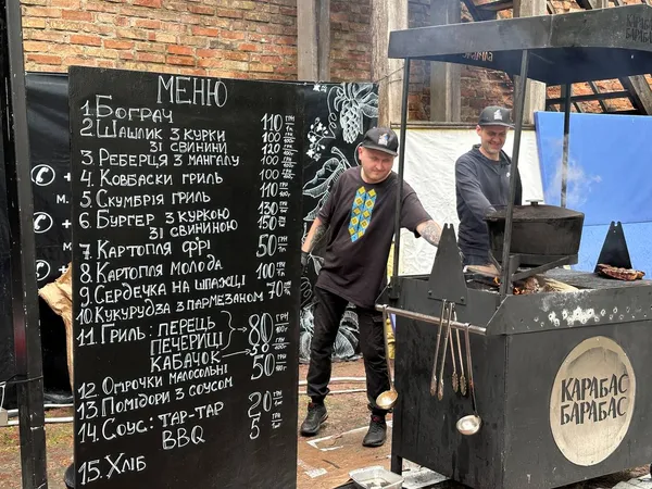 Які ціни у Луцьку на дев'ятому Food Fest (фото)