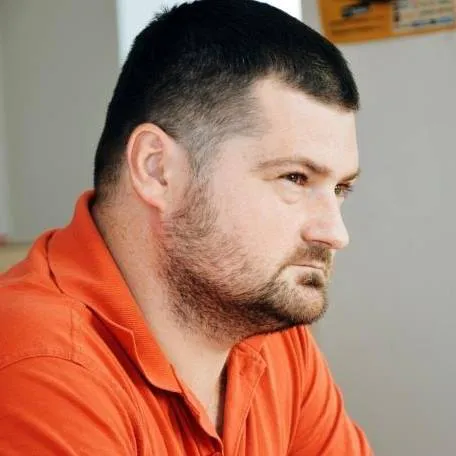 13 чортових питань до журналістів