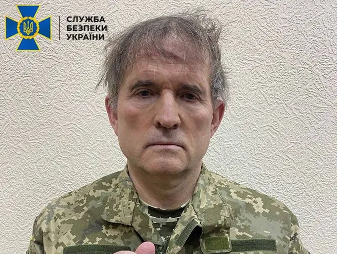 медведчука відправили під арешт без права внесення застави (відео)