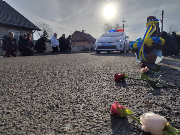 На Волині попрощались із Героєм ківерчанином Василем Дейною (фото)