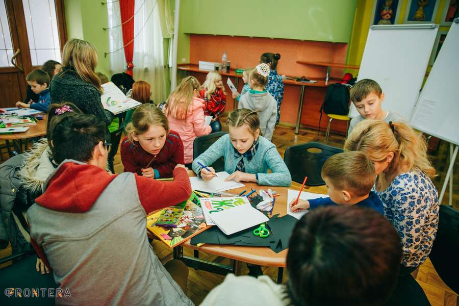 Під час «Фронтери» волинським підліткам організують «перше побачення» (фото)