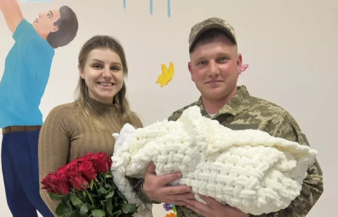 Скільки діток приніс лелека у Волинський перинатальний у березні (фото)