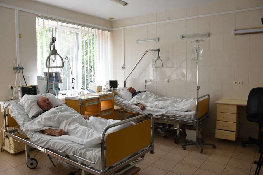 Луцька міська клінічна лікарня отримала нові апарати ШВЛ