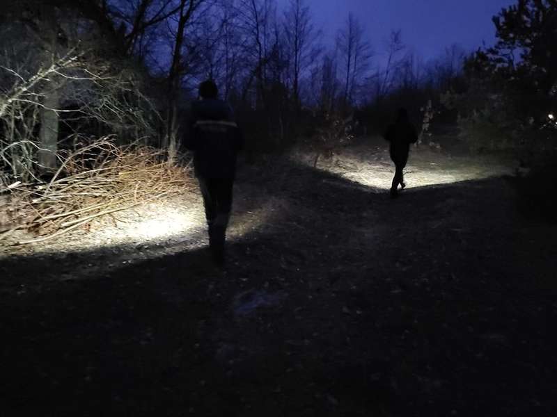 Залучили водолазів: на Камінь-Каширщині другий день шукають зниклу 17-річну дівчину (фото)