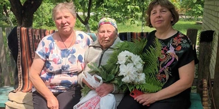91 рік мудрості й праці: у волинському селі вшанували колишню вчительку