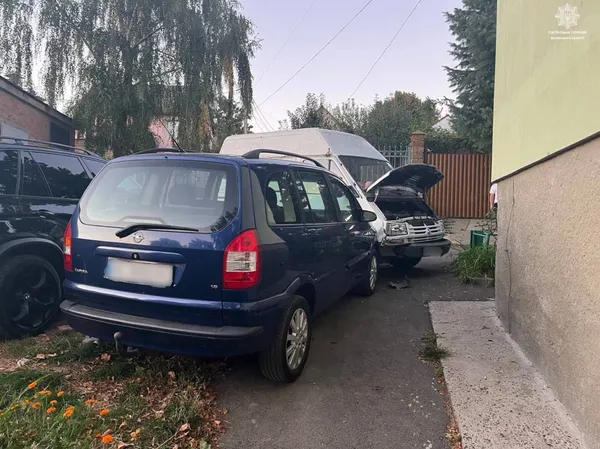 Ефект доміно: у Луцьку в ДТП потрапили одразу три автомобілі (фото)