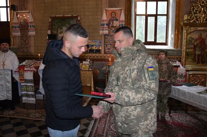 Рідним загиблих прикордонників з Волині вручили їхні посмертні нагороди