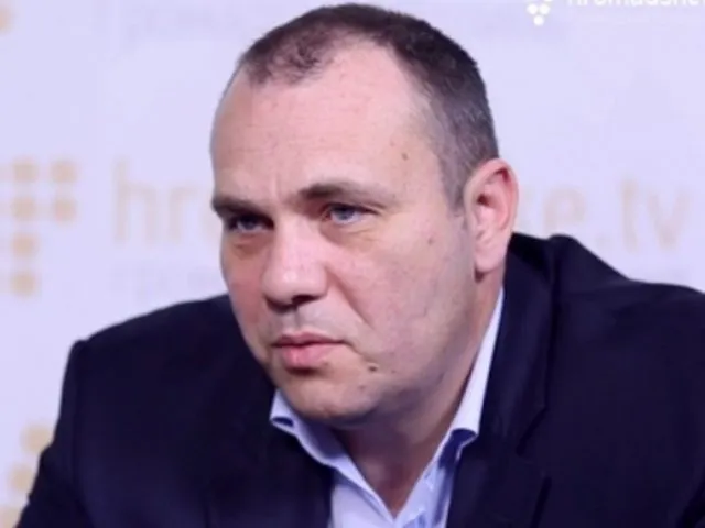 Ймовірний воєнний стан в Україні: думки волинян